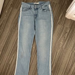levi’s mid rise cut off skinny jeans